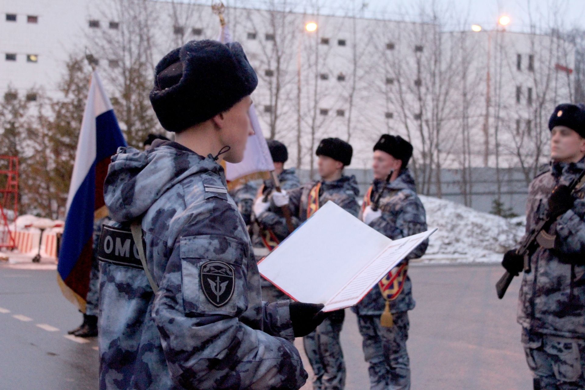 В Москве росгвардейцы торжественно присягнули на верность Родине и ее народу