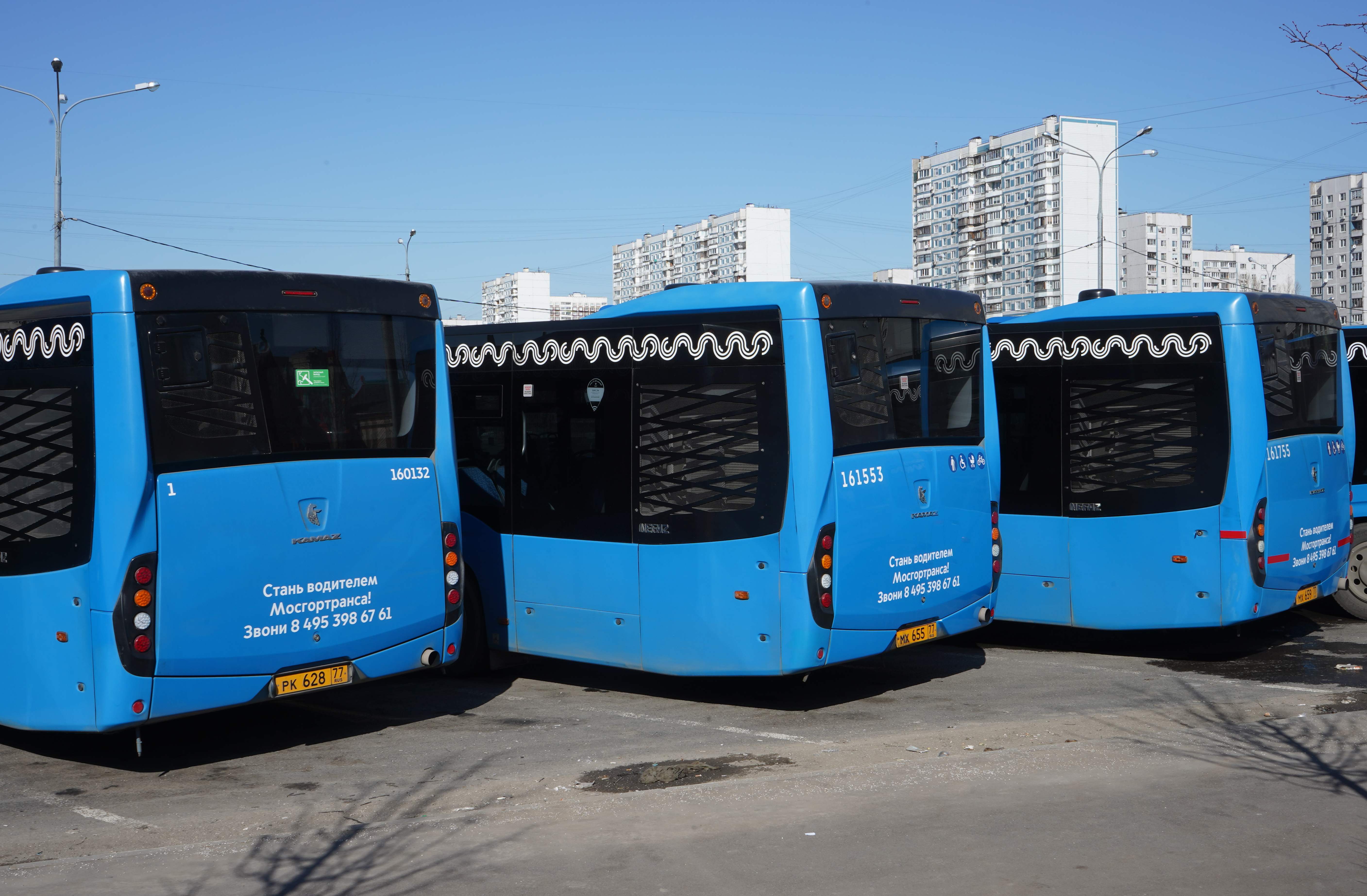 Заказные автобусы Мосгортранса с января 2022 года перевезли больше 60 000 человек