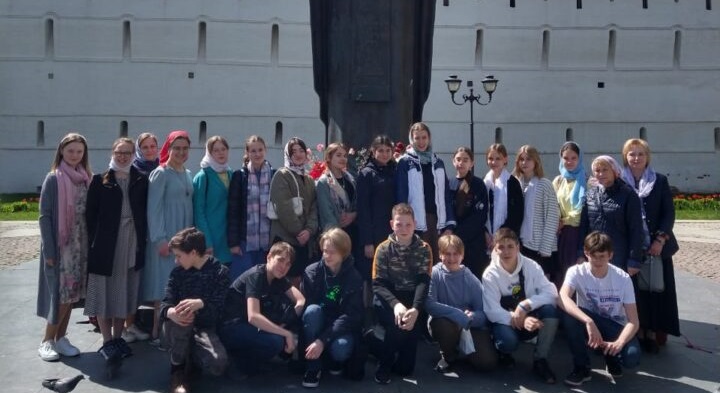 Ученики школы-пансионата «Плесково» посетили Свято-Троице Сергиеву Лавру