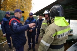 Московские спасатели проходят аттестацию