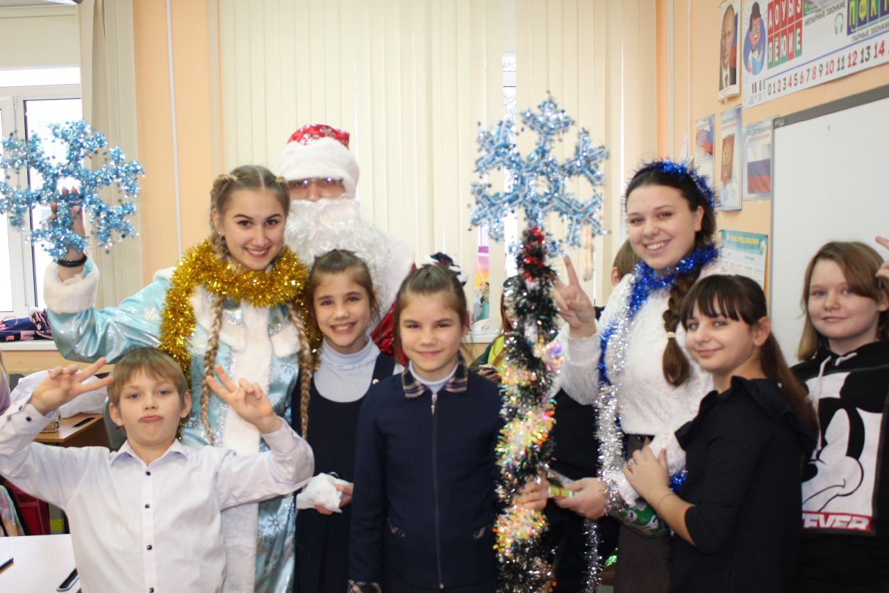 15 декабря Молодёжная палата поселения Михайлово-Ярцевское организовала праздничный мастер-класс! 