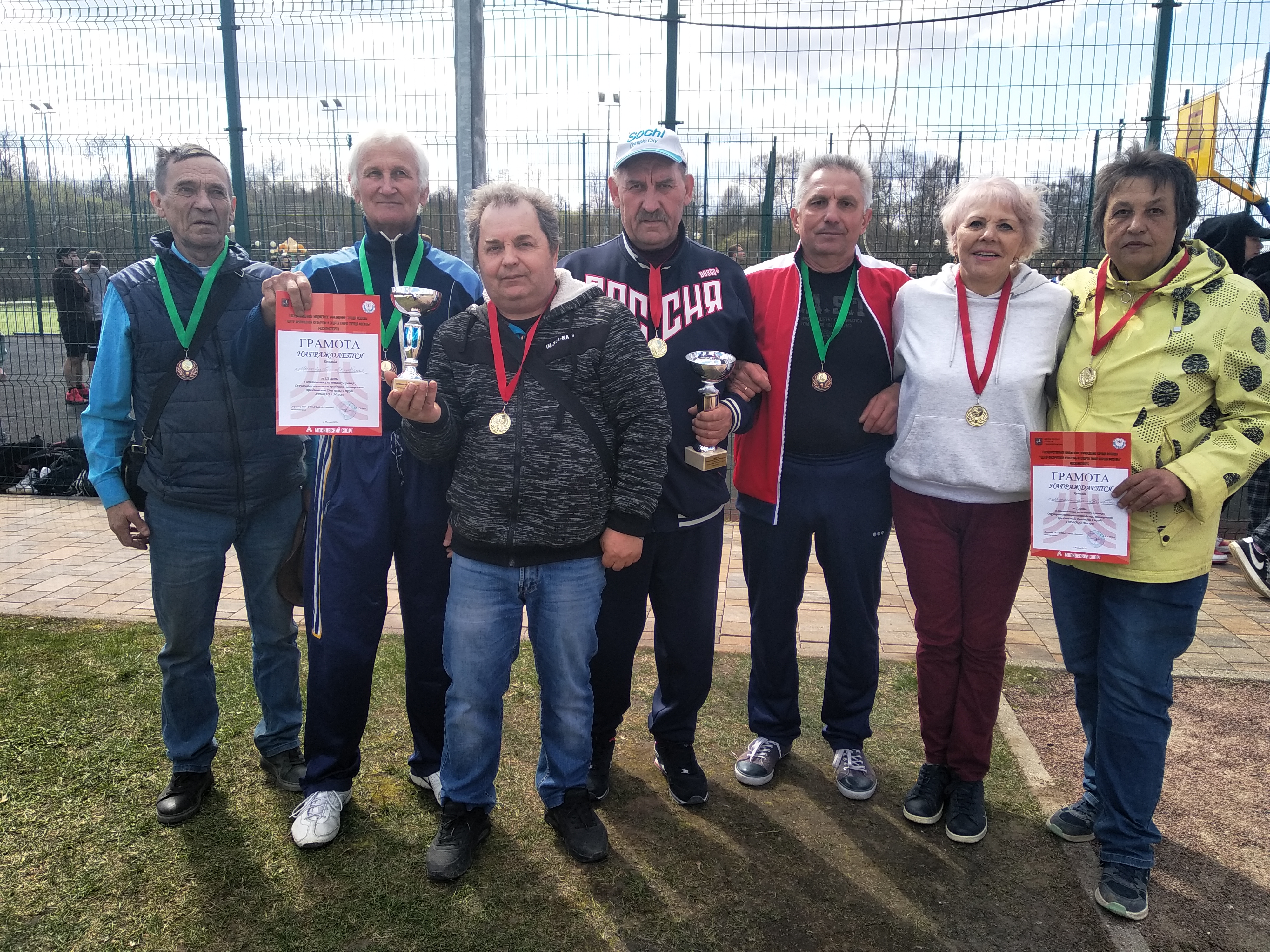 Спортсмены из поселения Михайлово-Ярцевское победили на соревнованиях по петанку