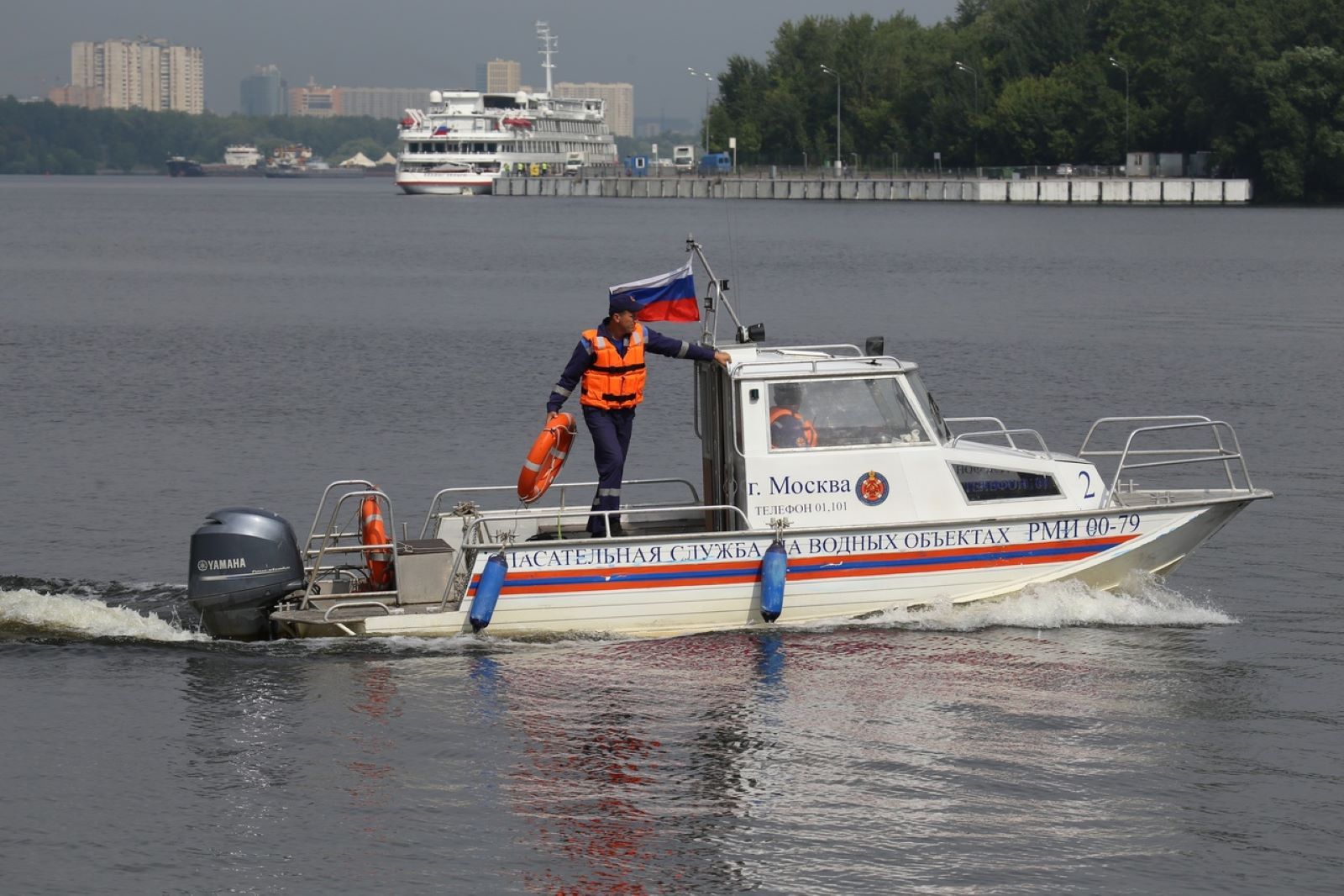 Безопасность и комфорт: московские спасатели рекомендуют выбирать проверенные пляжи столицы