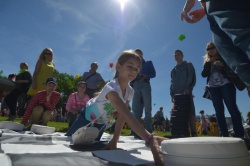 Жителей поселения пригласили на День защиты детей в Коммунарку