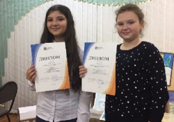 Школьницы стали дипломантами 3 степени в номинации "Рождественская поделка"