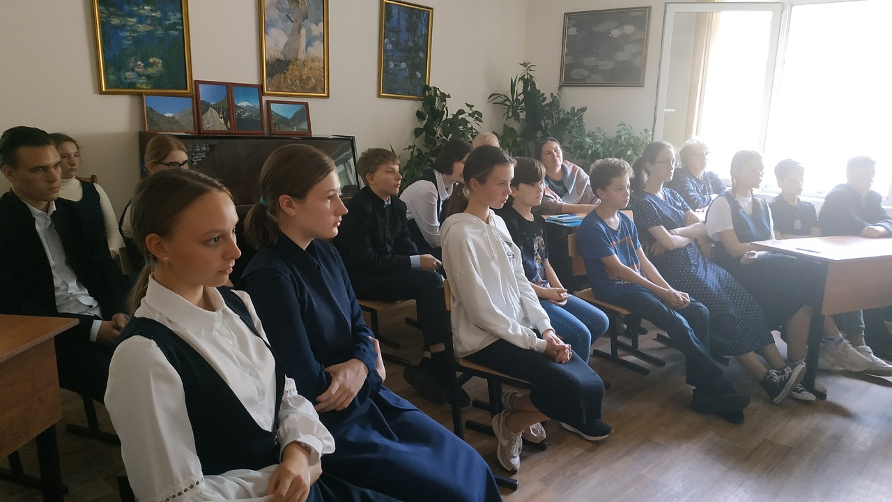 Воспитанники школы-пансиона «Плесково» встретились с путешественником